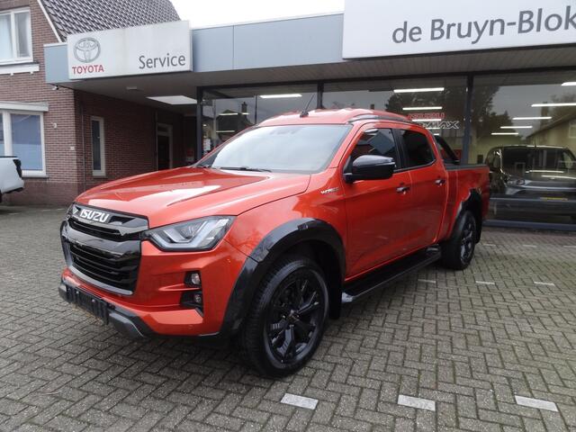 Toyota HI-LUX HiLux 1.9 Isuzu D-Max V-cross 5-persoons officiële verlenging BPM-vrij! Goedgekeurd voor belasingdienst en douane! 100% in orde, waar andere dat niet altijd zijn! Let op en koop een officieel goedgekeurde 5-persoons verlengde pick-up!