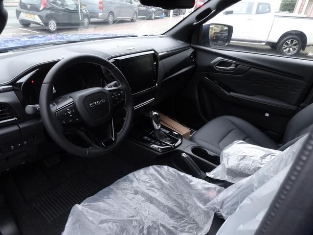 Toyota HI-LUX HiLux 1.9 Isuzu D-Max V-Cross Extended Cab Automaat 4WD BPM-vrij trekhaak