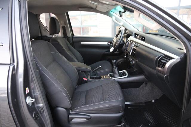 Toyota HI-LUX HiLux 2.4 D-4D-F 150 | AWD | 3.5t trekgewicht | Camera | Cruise | Airco..