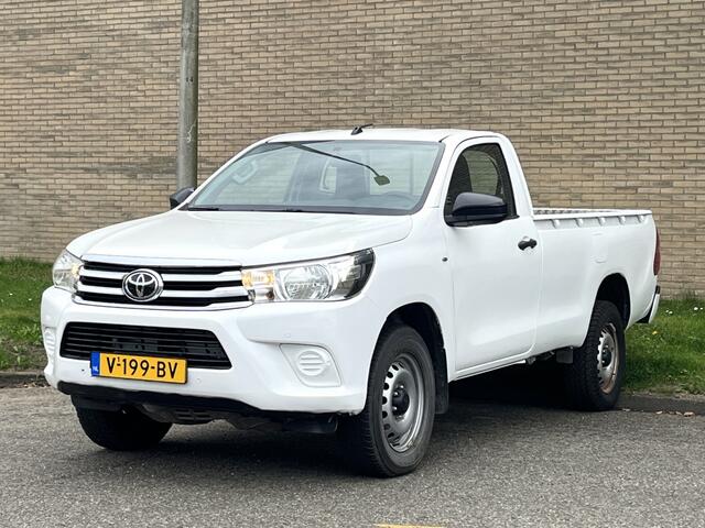 Toyota HI-LUX 2.4 D-4D-F Comfort