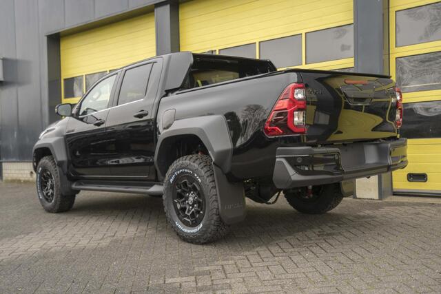 Toyota HI-LUX HiLux 2.8 D-4D Double Cab GR Sport BPM VRIJ!