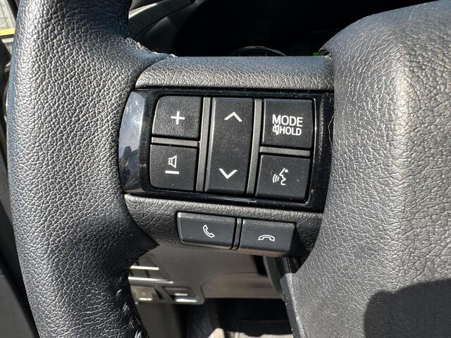 Toyota HI-LUX HiLux 2.4 D-4D Xtra Cab Professional