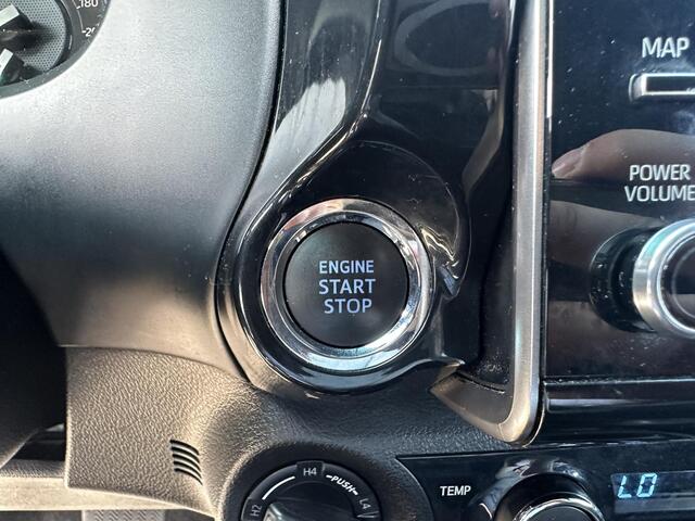 Toyota HI-LUX HiLux 2.4 D-4D Xtra Cab Professional