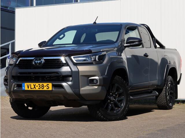 Toyota HI-LUX 2.8 D-4D Xtra Cab Invincible | Leder | Dealer onderhouden