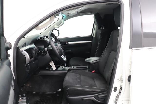 Toyota HI-LUX HiLux 2.4 Aut. 4X4 Double Cab Carplay Camera Adapt. Cruise Trekhaak