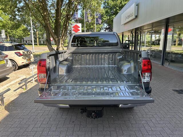 Toyota HI-LUX HiLux 2.8 D-4D Xtra Cab Professional premium | 06-10141018 Voor meer informatie
