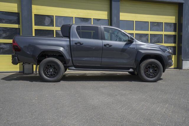 Toyota HI-LUX HiLux 2.8 D-4D Double Cab GR Sport BPM VRIJ!