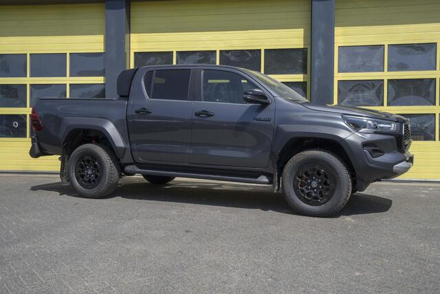 Toyota HI-LUX HiLux 2.8 D-4D Double Cab GR Sport BPM VRIJ!