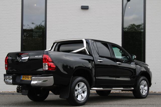 Toyota HI-LUX HiLux 2.4 D-4D-F Double Cab / Professional / Leer / Camera / Navi / Vol Opties / Nette Staat