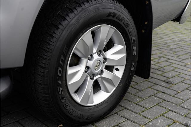 Toyota HI-LUX HiLux D-4D-F Double Cab | Automaat | Camera | Navigatie | Cruise | Airco | Euro 6