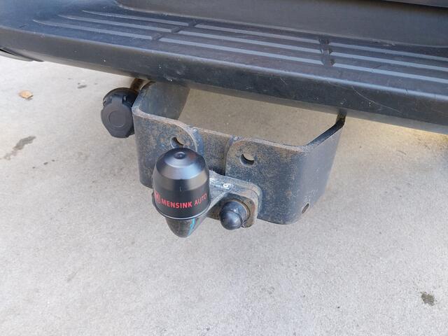 Toyota HI-LUX HiLux 2.4 D-4D-F Xtra Cab 1e EIGENAAR AIRCO CAMERA 4X4 3200 AHG TREKHAAK