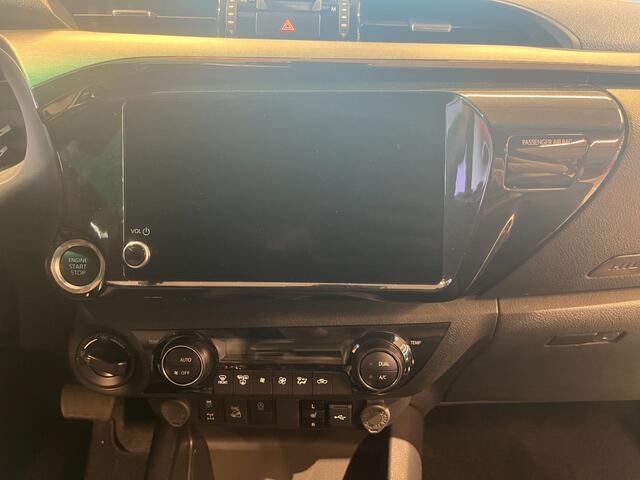 Toyota HI-LUX HiLux 2.8 D-4D Xtra Cab Invincible | NIEUW & DIRECT LEVERBAAR | UNIEKE AUTO |