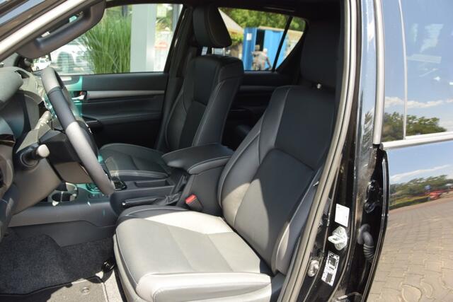 Toyota HI-LUX 2.8 D-4D DUBBEL CABIN 48V HYBRIDE INVINCIBLE A/T 4WD