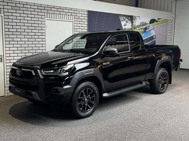 Toyota HI-LUX Hilux 2.8 D-4D Xtra Cab Invincible automaat Nieuw uit voorraad leverbaar