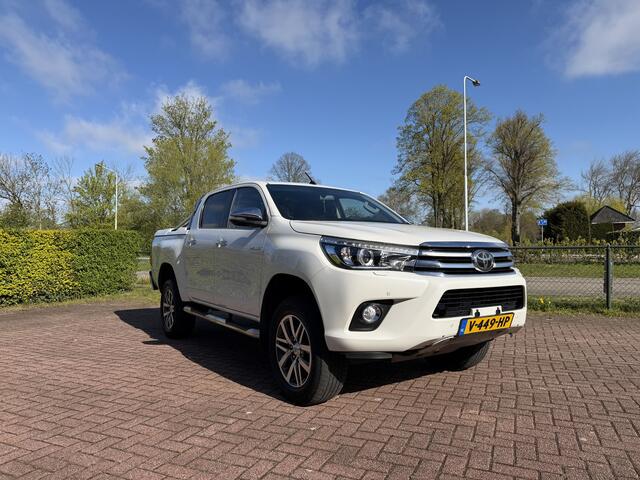 Toyota HI-LUX HiLux 2.4 D-4D-F Double Cab Executive