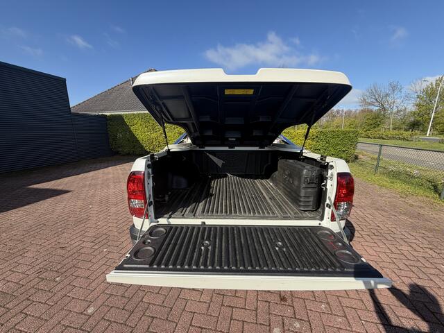 Toyota HI-LUX HiLux 2.4 D-4D-F Double Cab Executive