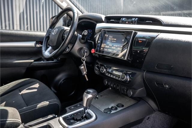 Toyota HI-LUX HiLux 2.4 D 4WD | 150 PK | Automaat | Camera | Cruise | Navi | Trekhaak