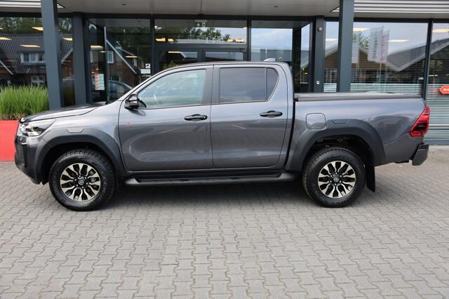 Toyota HI-LUX 2.8 D-4D DUBBEL CABIN GR SPORT A/T 2 ZITS 4WD VAN