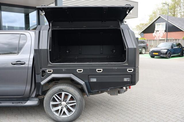 Toyota HI-LUX 2.4 D-4D DUBBEL CABINE BE TREKKER LIMITED A/T VAN 5 ZITS VAN