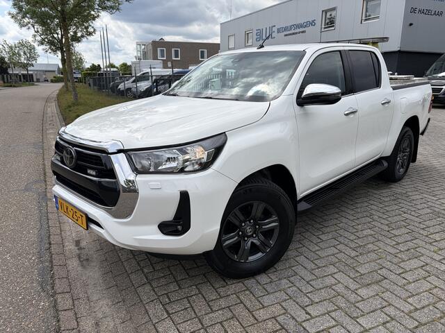 Toyota HI-LUX HiLux 2.4 D-4D 150PK E6 Aut. 4WD Double Cab Professional -- Complete uitrusting / Fully equipped --