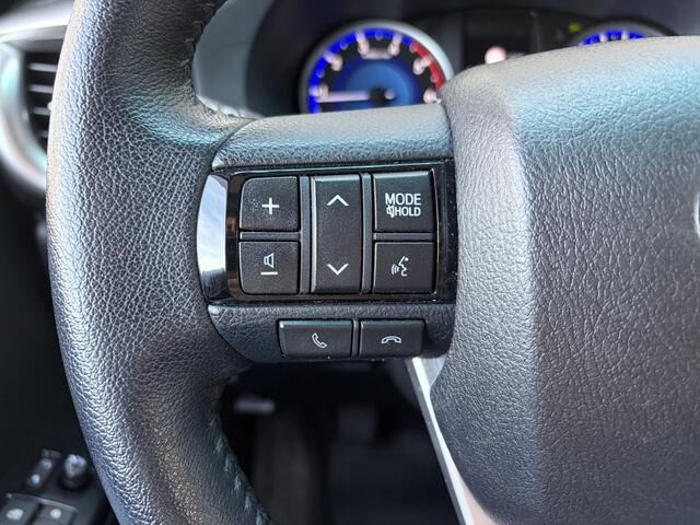 Toyota HI-LUX HiLux 2.4 D-4D 4WD Xtra Cabine Challenger | Trekhaak | Hardtop |