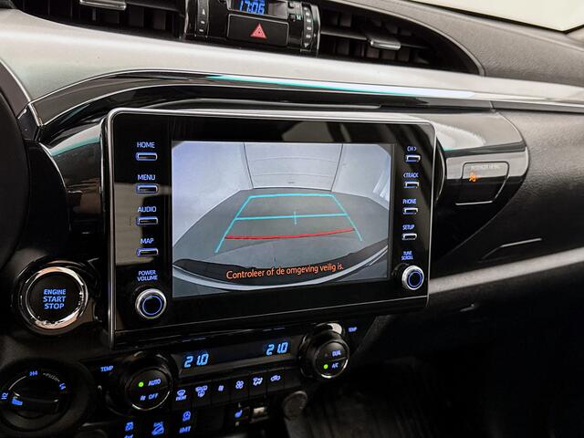 Toyota HI-LUX HiLux 2.8 D-4D Double Cab Professional 204pk Led Navigatie Camera 4x4 Stoelverwarming Lane assist