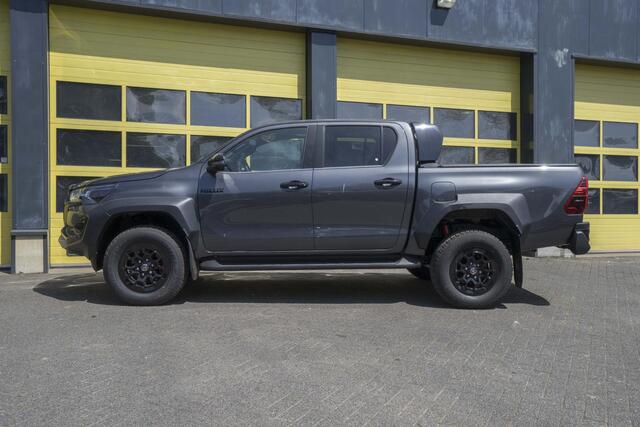 Toyota HI-LUX HiLux 2.8 D-4D Double Cab GR Sport