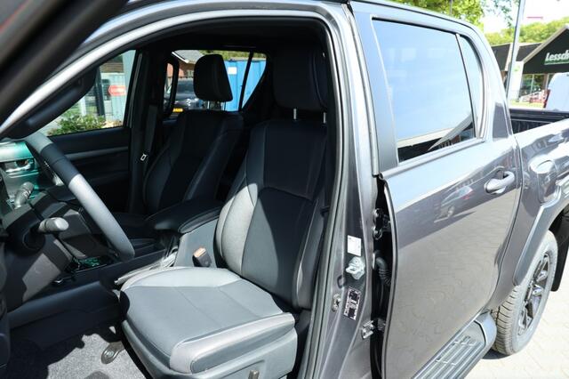 Toyota HI-LUX 2.8 D-4D DUBBEL CABIN 48V HYBRIDE INVINCIBLE A/T 4WD 2 ZITS VAN