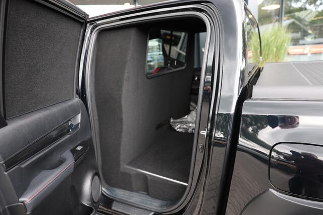 Toyota HI-LUX 2.8 D-4D DUBBEL CABIN GR SPORT A/T 2 ZITS 4WD VAN