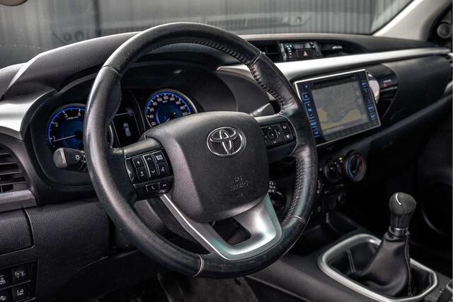 Toyota HI-LUX HiLux 2.4 D 4WD | 4x4 | 150 PK | Camera | Cruise | Airco | Leder interieur | Trekhaak