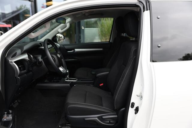 Toyota HI-LUX 2.4 D-4D X-TRA CAB CHALLENGER A/T 4WD VAN MARGE