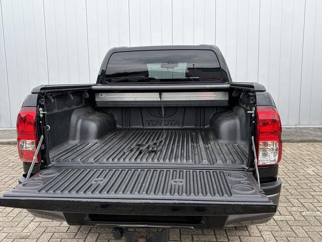 Toyota HI-LUX HiLux 2.4 D-4D Double Cab Executive Automaat Roll Cover Trekhaak Camera
