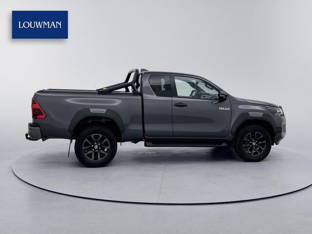 Toyota HI-LUX HiLux 2.8 D-4D Xtra Cab Invincible Leder Trekhaak 3.5t Navigatie Treeplanken Camera