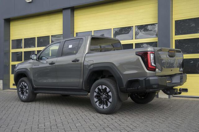 Toyota HI-LUX Hilux Toyota Hilux Toyota Hilux 2.8 D-4D MHEV Double Cab