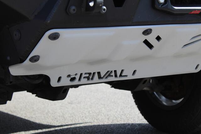 Toyota HI-LUX HiLux 2.4 D-4D-F 150Pk 4x4 | Grijs kenteken | RIVAL + MEER EXTRA OPTIES