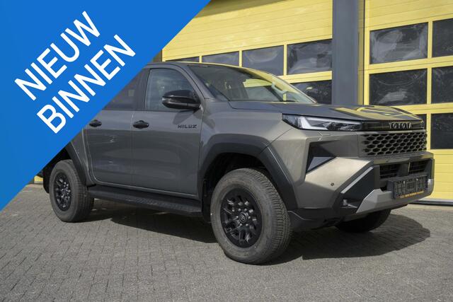 Toyota HI-LUX HiLux 2.8 D-4D MHEV Double Cab Auto 4WD Comfort