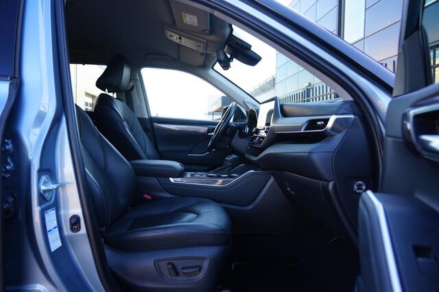 Toyota HIGHLANDER 2.5 AWD Hybrid Executive 248pk Stoelverwarming/Trekhaak/360Camera/JBL
