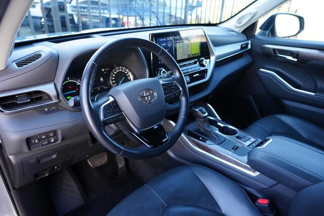Toyota HIGHLANDER 2.5 AWD Hybrid Executive 248pk Stoelverwarming/Trekhaak/360Camera/JBL