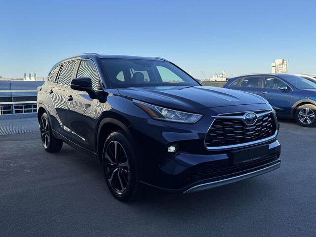 Toyota HIGHLANDER 2.5 AWD Hybrid Premium Panoramadak, 7-zits, BTW-auto, AppleCarPlay/AndroidAuto, Stuurwiel verwarmd, Voorstoelen- & achterbank verwarmd, 360° camera, Dodehoek detectie, JBL premium audio