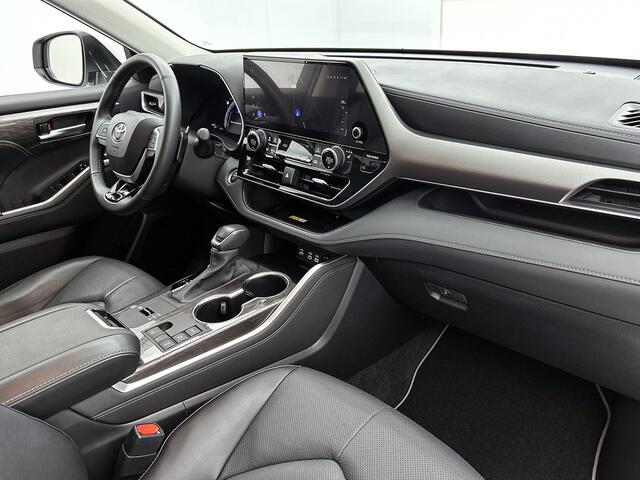 Toyota HIGHLANDER 2.5 AWD Hybrid Executive | Afn. trekhaak | Leder | Dodehoek ass. | Elek. achterklep |
