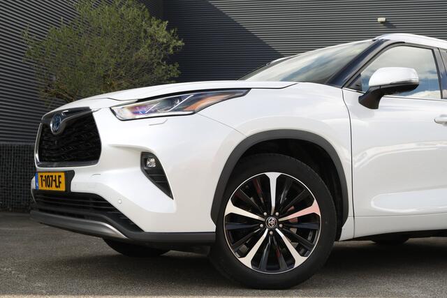 Toyota HIGHLANDER 2.5 AWD Hybrid Premium | Trekhaak | memory seats | Stoelverwarming | navi | Apple Carplay Android Auto |