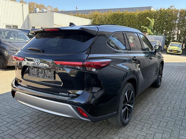 Toyota HIGHLANDER 2.5-l Hybrid Luxury | VOL! | Pano | Stoel- Verwarming & Ventilatie | Head-Up | JBL | Memory Seats |