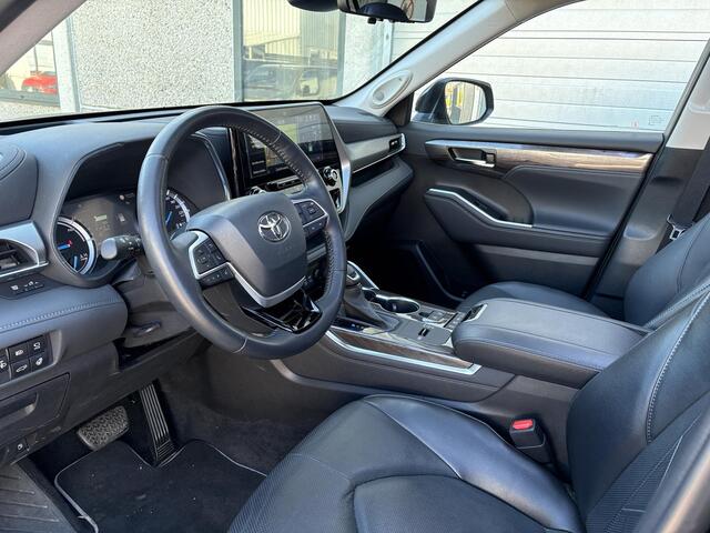 Toyota HIGHLANDER 2.5-l Hybrid Luxury | VOL! | Pano | Stoel- Verwarming & Ventilatie | Head-Up | JBL | Memory Seats |