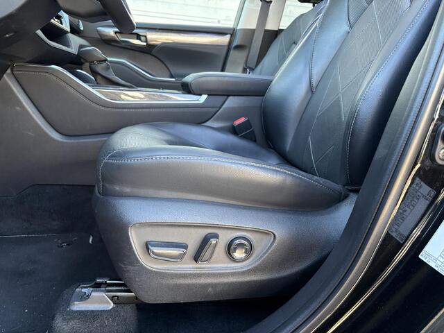 Toyota HIGHLANDER 2.5-l Hybrid Luxury | VOL! | Pano | Stoel- Verwarming & Ventilatie | Head-Up | JBL | Memory Seats |