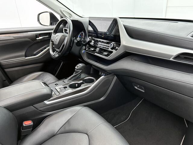 Toyota HIGHLANDER 2.5 AWD Hybrid Premium | 7 Personenauto | Full option | Panoramadak | JBL | Head-Up | Stoelventilatie | Stoel+Stuurverwarming | 360+Camera binnenspiegel | Dodehoek detectie | Elektrische achterklep | Navigatie | C