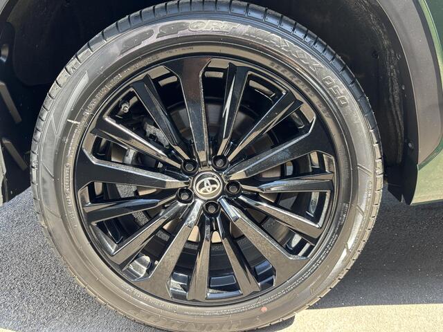 Toyota HIGHLANDER 2.5 AWD Hybrid Premium Meest luxe uitvoering! Panoramadak, trekhaak, stoelventilatie, achterbank verwarmd, 360° camera en méér!