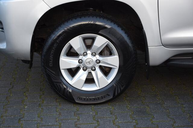 Toyota LAND CRUISER 150 2.8 D-4D 5DRS CHALLENGER A/T VAN