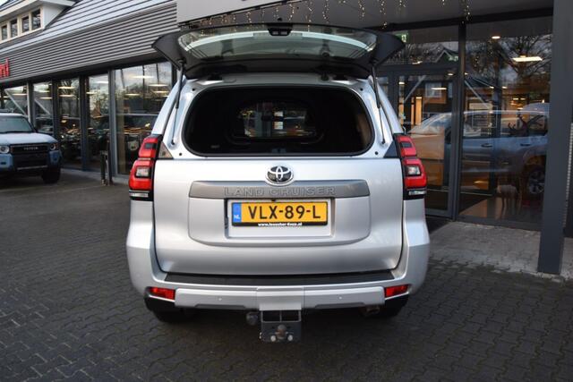 Toyota LAND CRUISER 150 2.8 D-4D 5DRS CHALLENGER A/T VAN