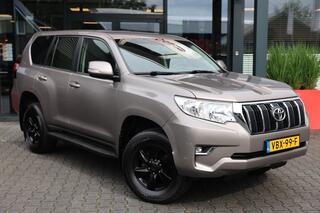 Toyota LAND CRUISER 150