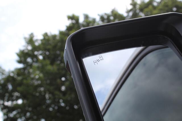 Toyota LAND CRUISER 2.8 D-4D Van Professional | NL-Auto | Trekhaak | Leder | Memory | Camera's | JBL | HUD | LED | Stoelverwarming/koeling